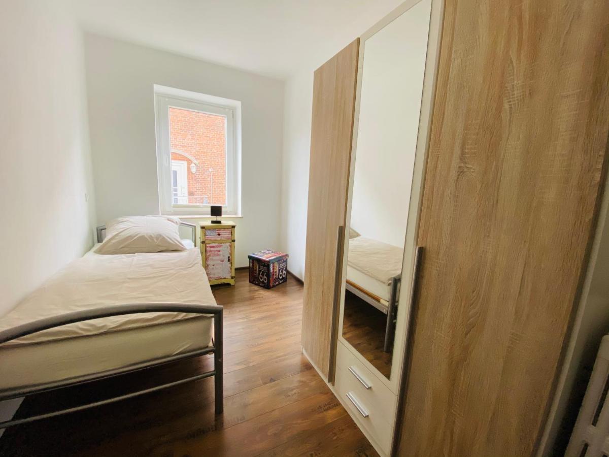 Schoene Ferienwohnung Mit Grossem Garten Φλένσμπουργκ Εξωτερικό φωτογραφία
